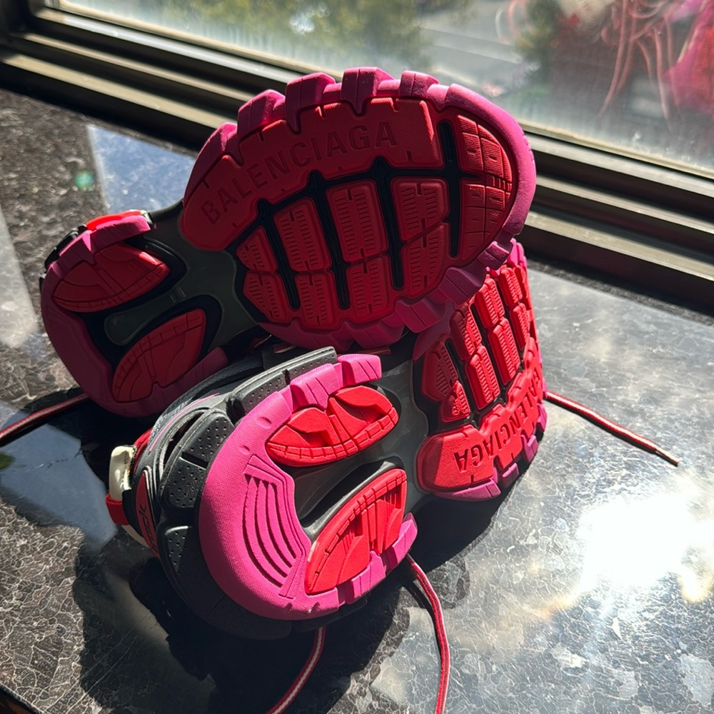 Balenciaga sneakers 40